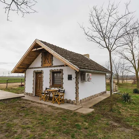 Salaṣtrikic 2 Apartman *