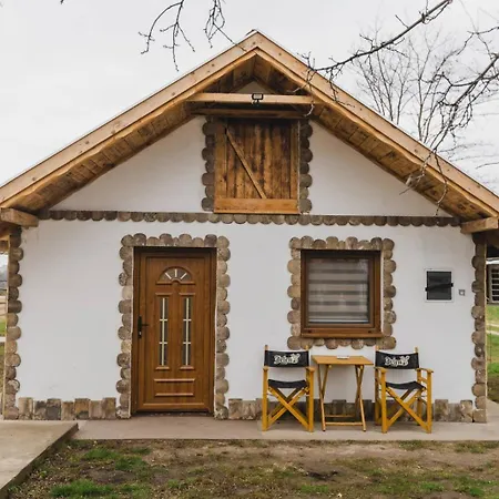 Salaṣtrikic 2 * Szabadka