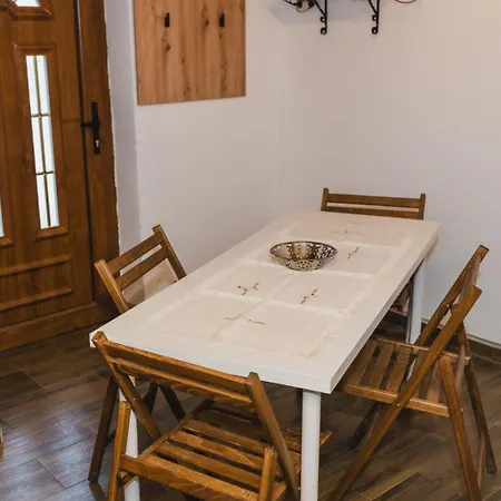 Salaṣtrikic 2 Apartman Szabadka