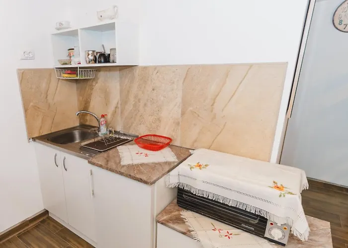 Salaṣtrikic 2 * Subotica