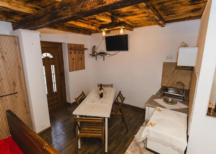 Apartament Salaṣtrikic 2 Subotica