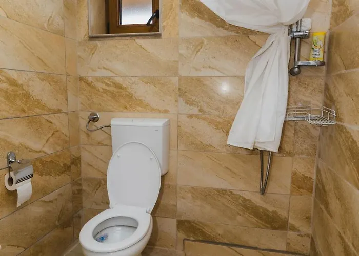 Salaṣtrikic 2 * Суботица